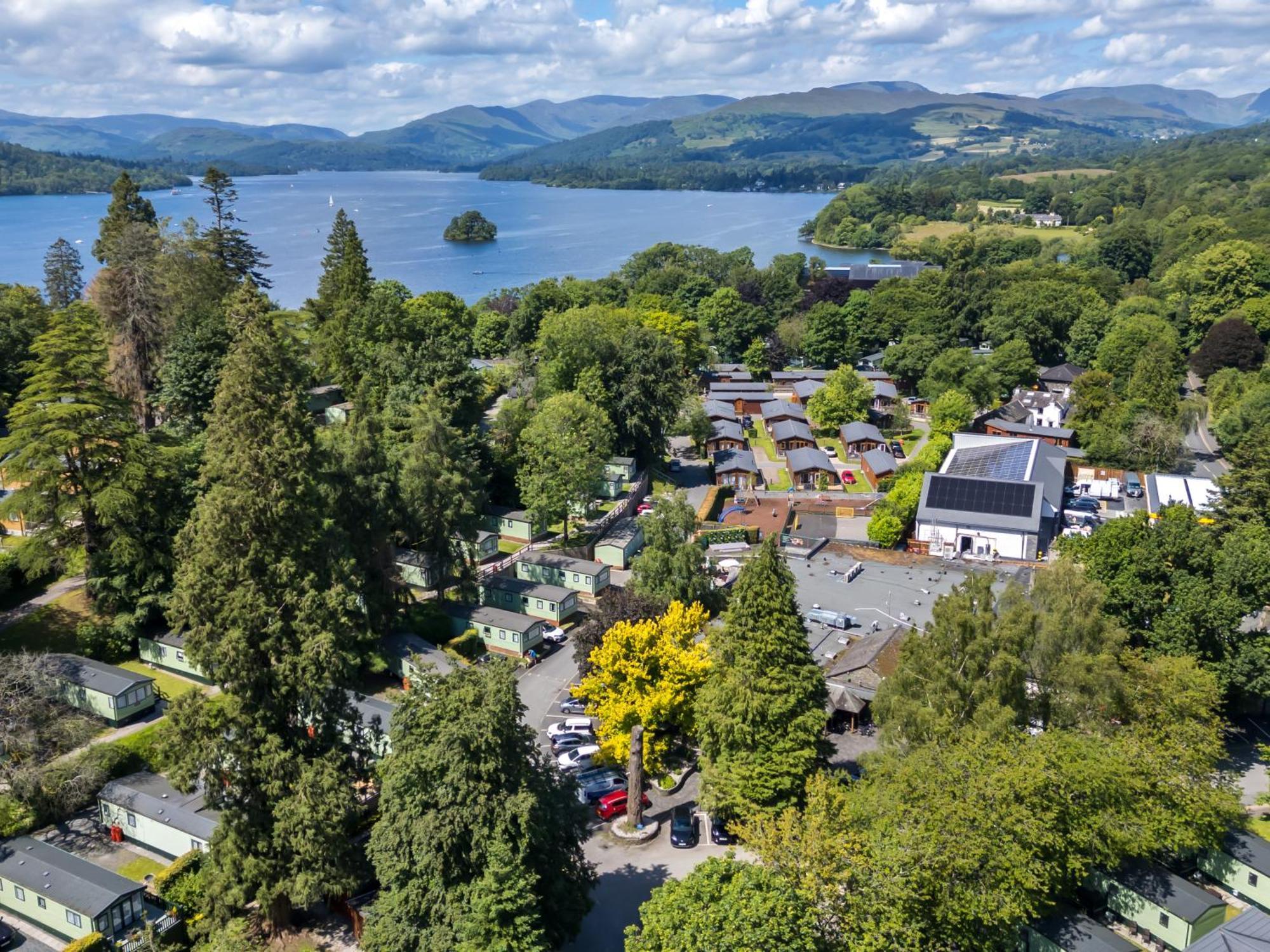 Forest Pines Lodge Bowness-on-Windermere Exterior photo